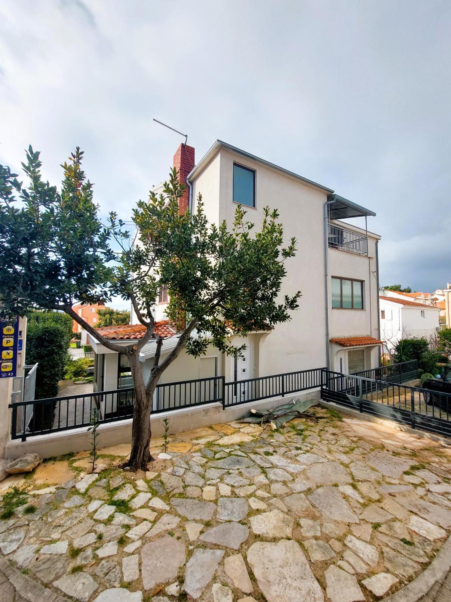 Apartmani Markoc Vodice Eksteriør billede