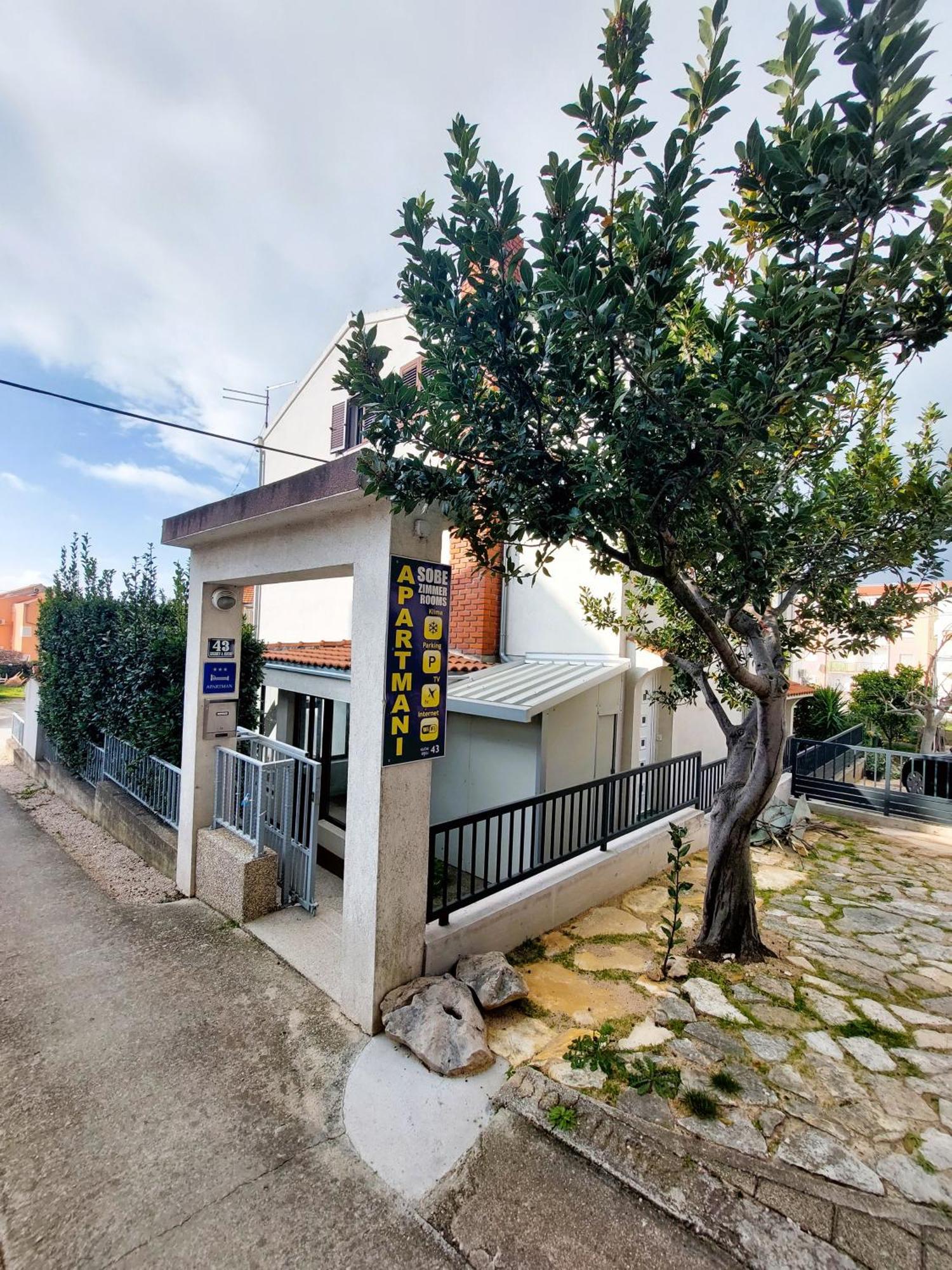 Apartmani Markoc Vodice Eksteriør billede